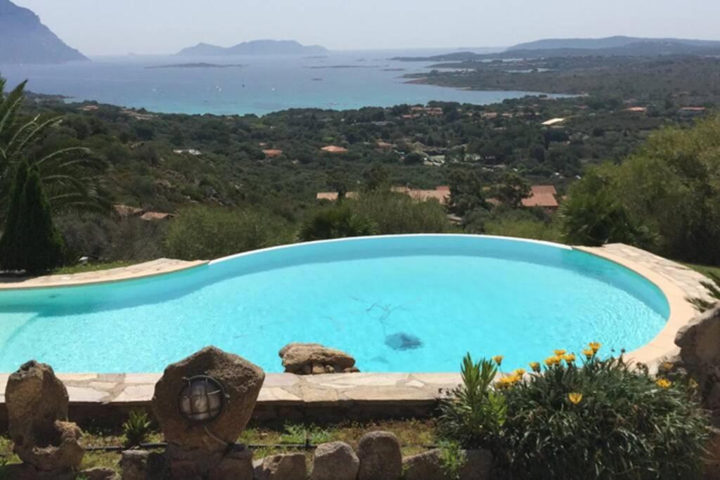 Villa And Pool Tavolara View Porto Istana 外观 照片